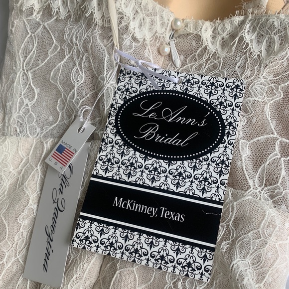 Olia Zavozina Isabelle Lace A-Line Peekaboo Layered Wedding Gown - Picture 13 of 13